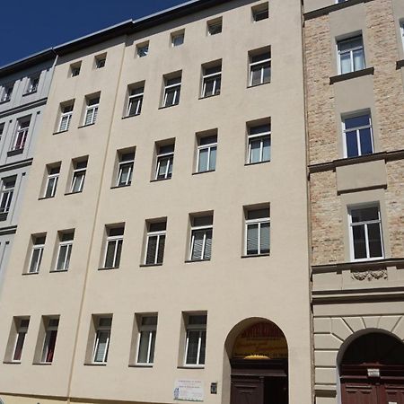 Hostel Im Medizinerviertel Halle  Kültér fotó