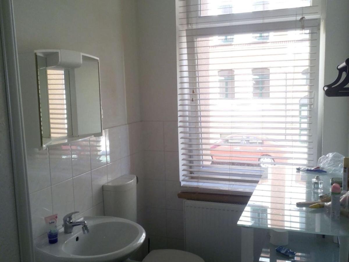 Hostel Im Medizinerviertel Halle  Kültér fotó