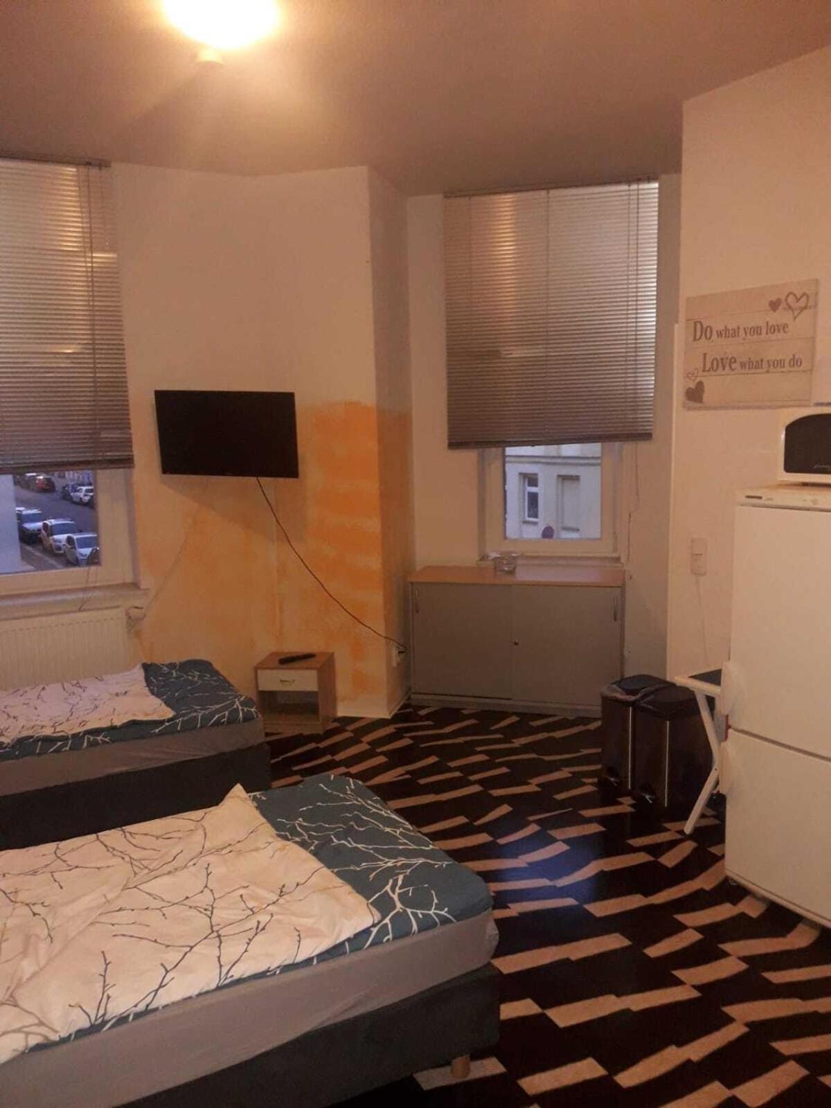 Hostel Im Medizinerviertel Halle  Szoba fotó